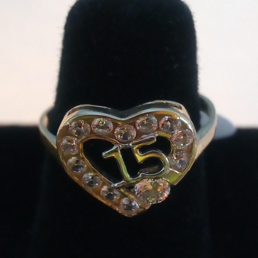 A quinceañera ring!